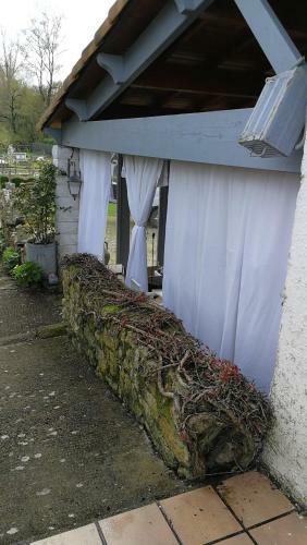 Hostal Chambre D'hotes Le Lavoir