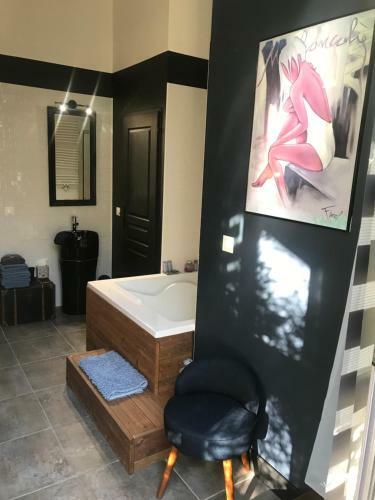 Hostal Matin De Sa�ne