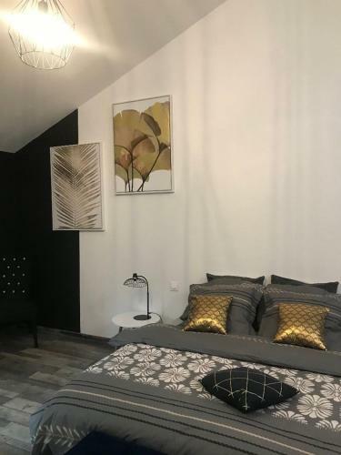Hostal Matin De Sa�ne