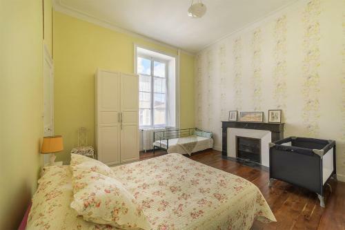 Bed & Breakfast Chambre D'hotes La Maison de Ma�tre