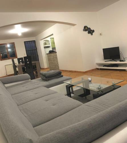 Paisible Maison � La Sortie D?arles.