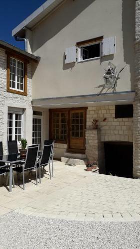 Hostal Chez Madgi Et Jean-mi