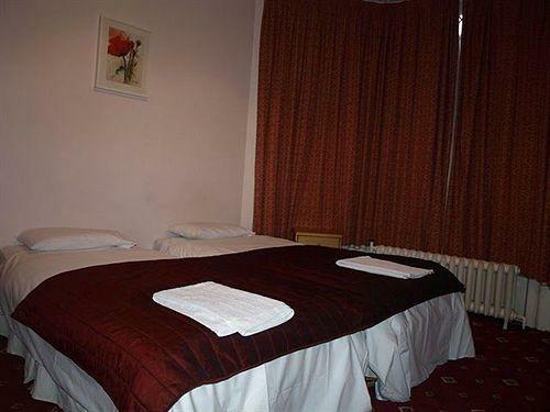 Chelsea House Hotel - B&B