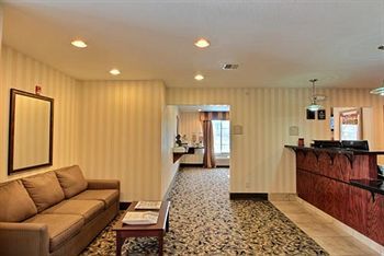 Posada Cobblestone Inn And Suites