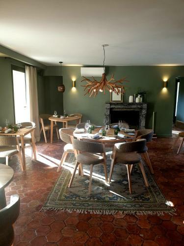Hostal Domaine Les Bruy�res