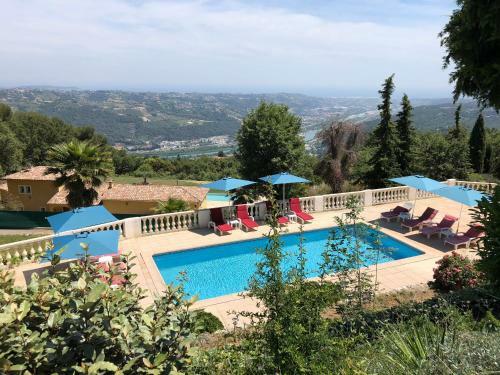 Le Domaine de Gatti�res