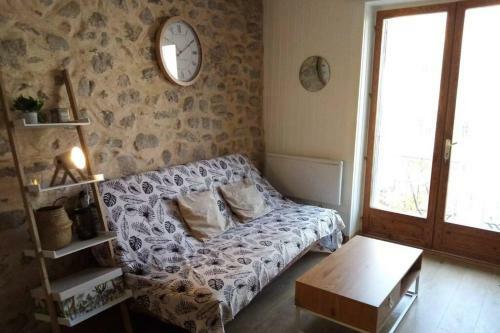Apartamento Joli Studio Meubl� Avec Balcon - Centre Ville