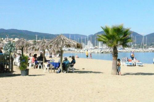 Apartamento Golfe de St Tropez T2 Acc�s Direct Plage, Piscine