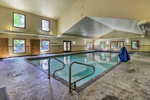 Apartamento Whitefish Escape With Deck 3 Mi To Ski Resort!