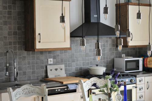 Bed & Breakfast La Bastide Du Bonheur Chambres Et Tables D'h�tes