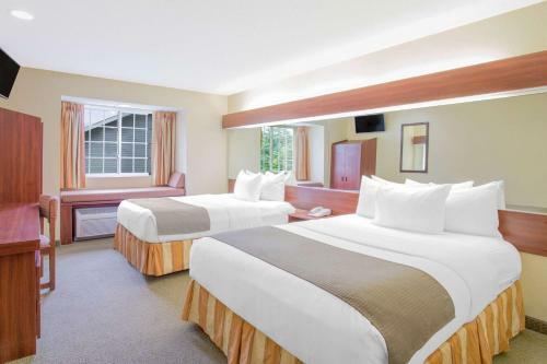 Hotel Microtel Inn And Suites Gassaway