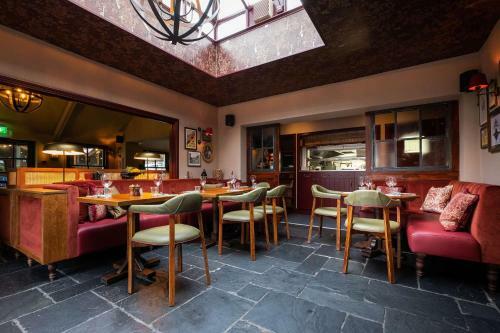 Dukes Head Hotel
