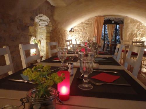 Hostal Chambres D�h�tes Prieur� D'orniols