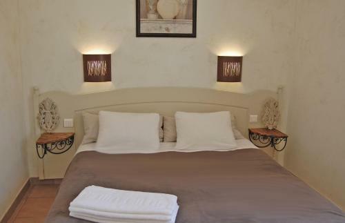 Cypr�s Du Paradis � Gordes
