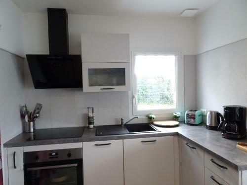 Pretty Cottage Near Sandy Beach In The Cotentin