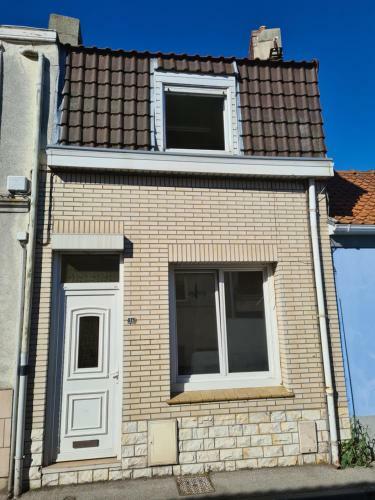 "les Embruns" Maison Meubl�e, Proche de La Mer