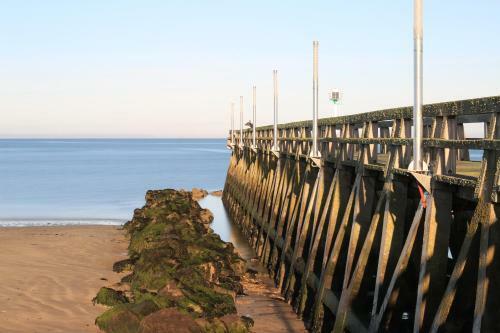 Les Bains De Mer