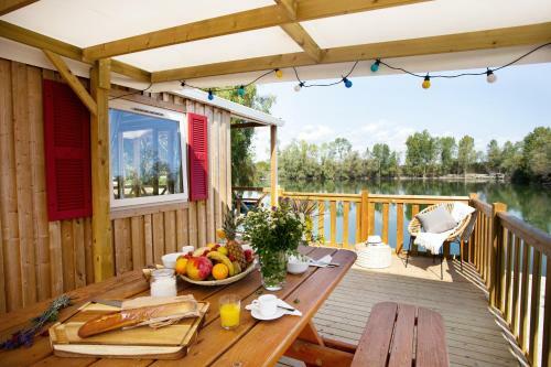 Les Etangs De La Bass�e