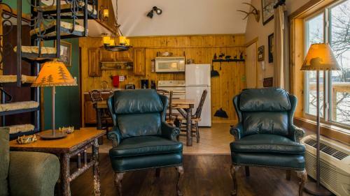 Curriers Lakeview Lodge