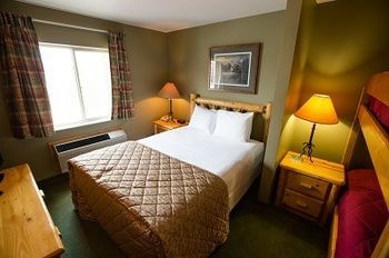 Hotel Cranberry Country Lodge