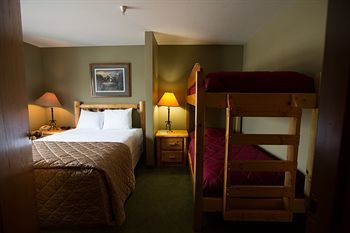 Hotel Cranberry Country Lodge