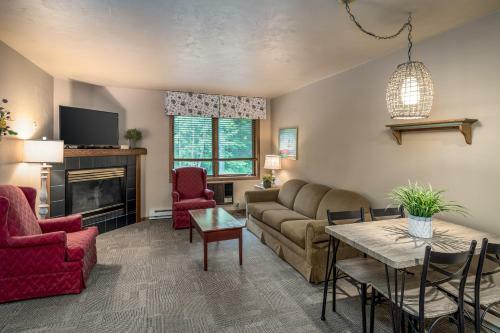 Hotel Somerset Inn & Suites