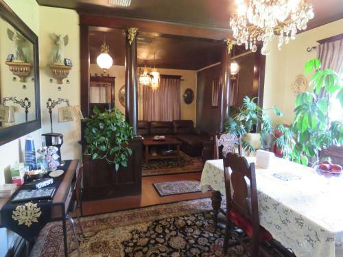 1912 Nostalgic Train Crew B&B