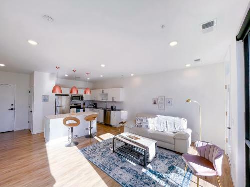 Bright 1bd/1ba Downtown Omaha Apartments