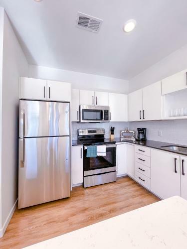 Bright 1bd/1ba Downtown Omaha Apartments