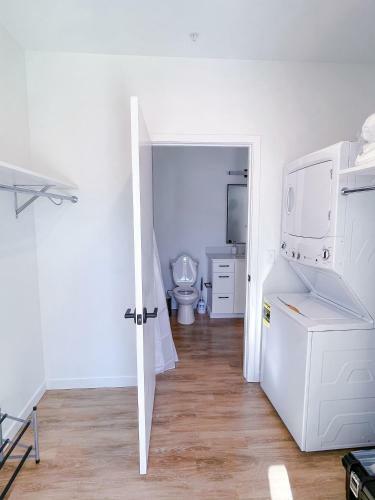 Bright 1bd/1ba Downtown Omaha Apartments