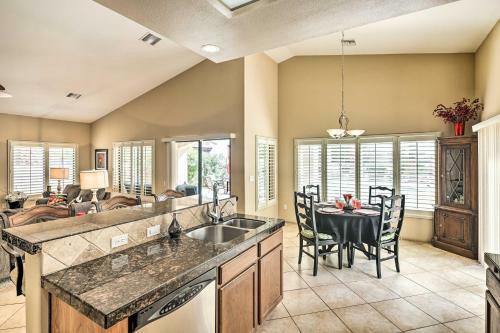 Lovely Laughlin Oasis On Mojave Golf Course!