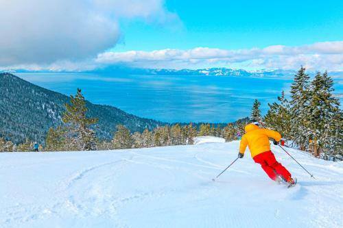Tahome & Tahoe Place