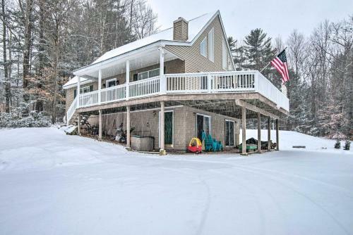 Deluxe North Conway Home With Game Room And Fire Pit!
