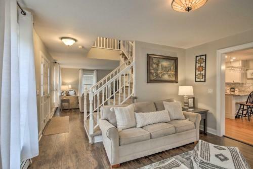 Spacious Conway Escape About 10 Mi To Hike And Ski!