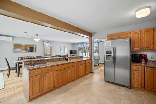 Private Gilford Family Retreat!
