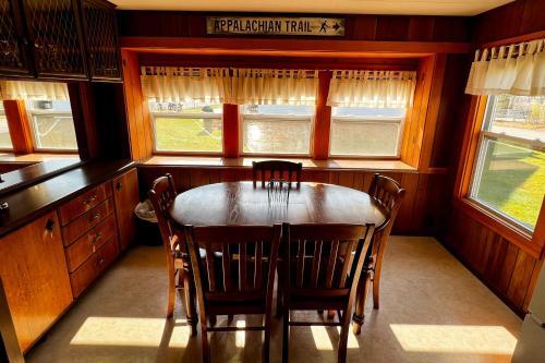 Riverbank's Pemi Cottage