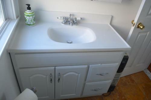 Hostal Cozy Private Bedrooms Kitchen Wifi
