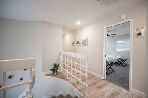 Lux Escape 6br, 3ba, Pool, Spa And Mini Golf 31 Days Only