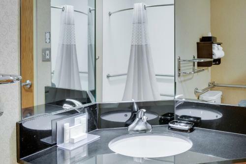 Hotel Hampton Inn Pittsburgh-cranberry
