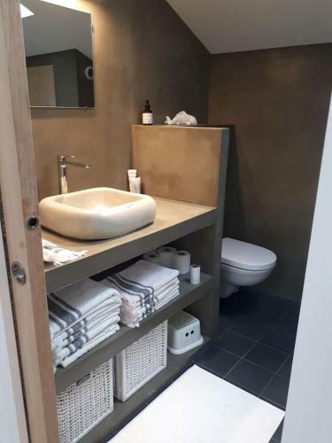 Maison Eli (Charming Basque House In Gu�thary Village)