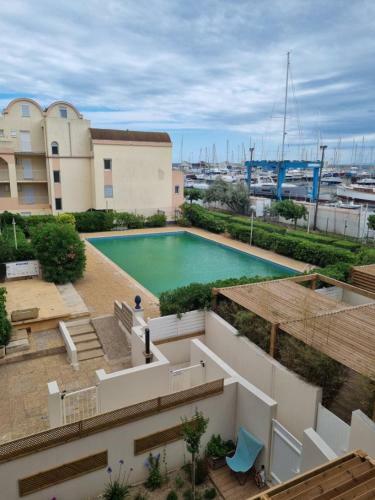 Apartamentos Grui'zen 11430
