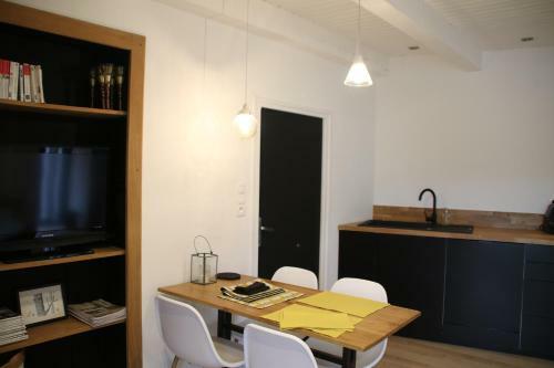 La Fourmi Home