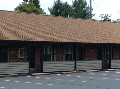 Motel Village Inn