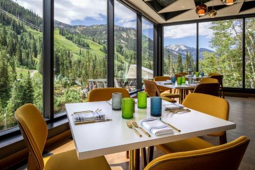 Cliff Lodge And Spa