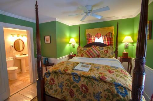 Phineas Swann Bed & Breakfast Inn