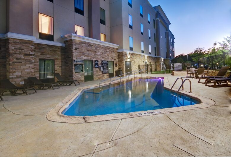 Hotel Hampton Inn And Suites Trophy Club