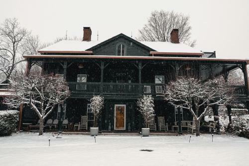 Bed & Breakfast Fox & Bear Lodge