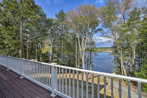 Spacious Lakefront Retreat With Deck And Views!