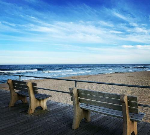 The Allenhurst, Beach Apartment #9 - Small Studio With Bathroom & Kitchenette