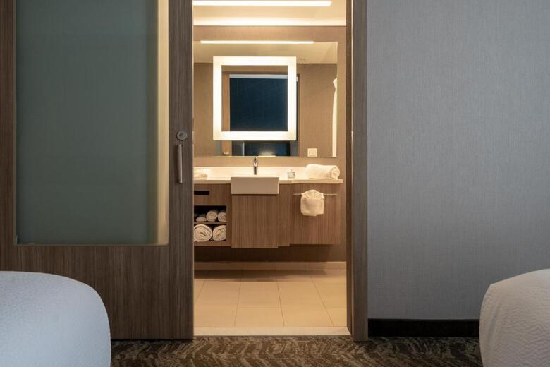 Hotel Springhill Suites By Marriott Woodbridge